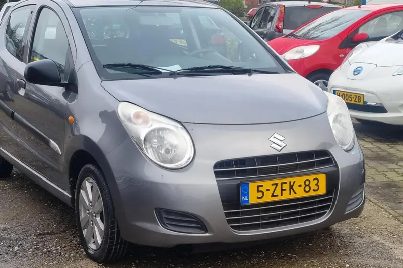 Suzuki Alto (2015)