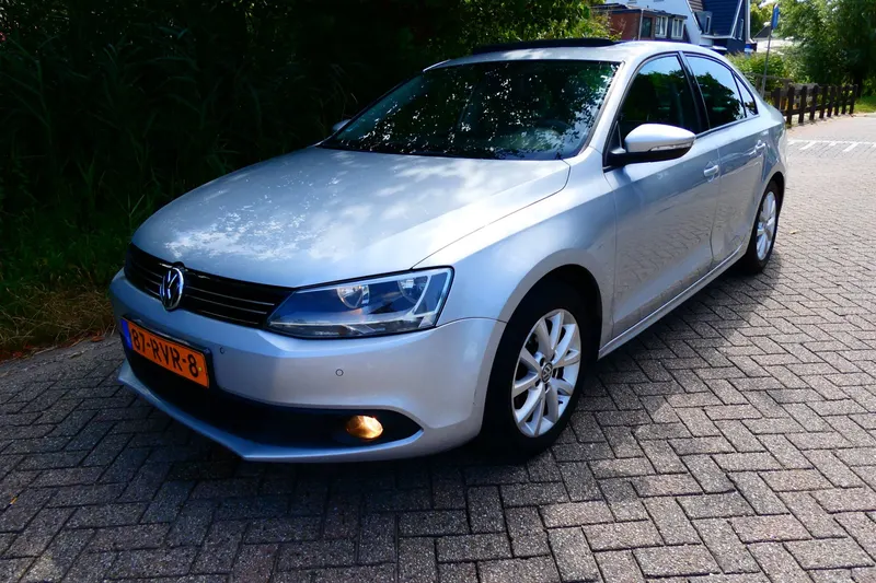 Volkswagen Jetta (2011)