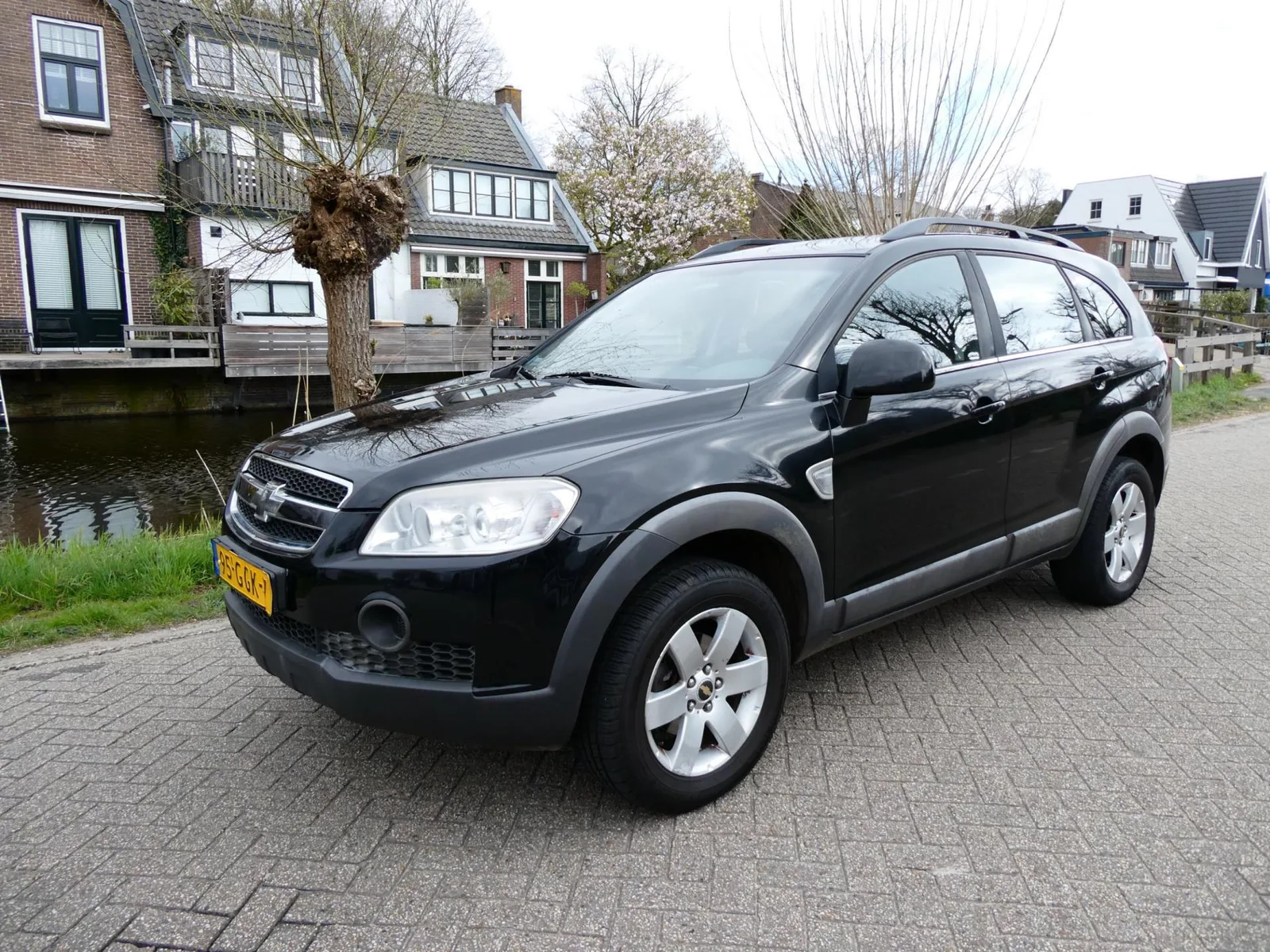 Chevrolet Captiva (2008) — foto 1