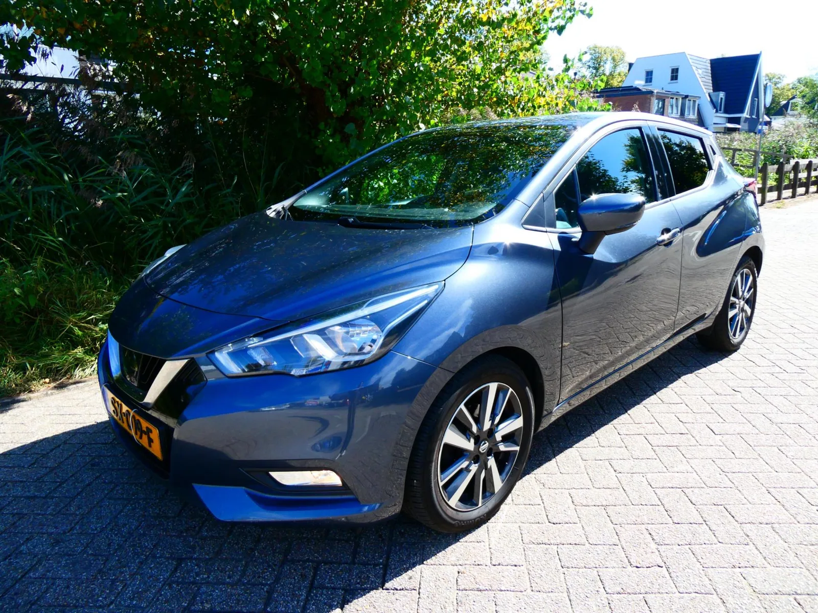 Nissan Micra (2018) — foto 1