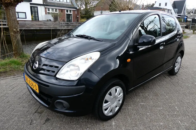 Nissan Pixo (2010)