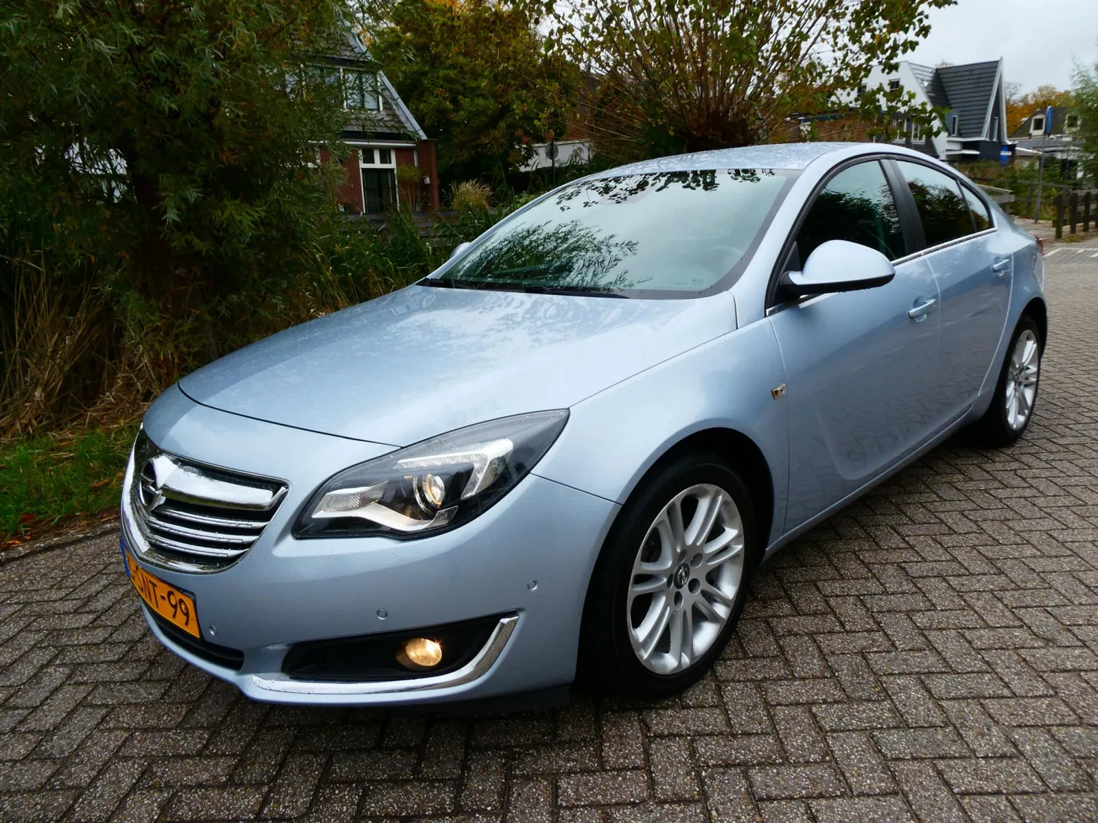 Opel Insignia (2013) — foto 1