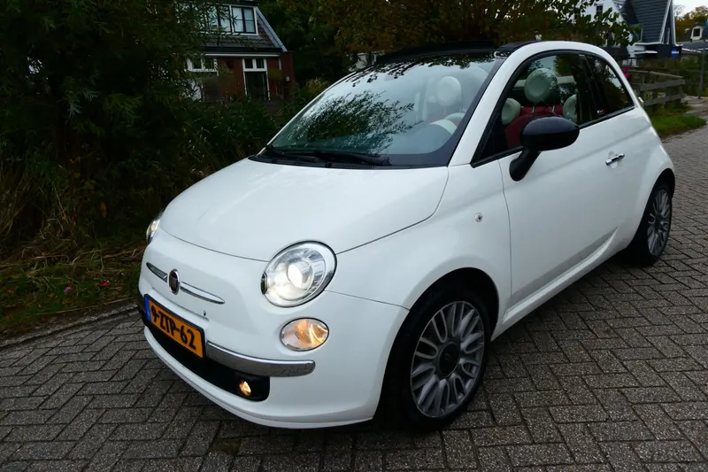 Fiat 500C (2015)