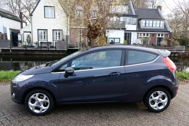 Ford Fiesta (2011)