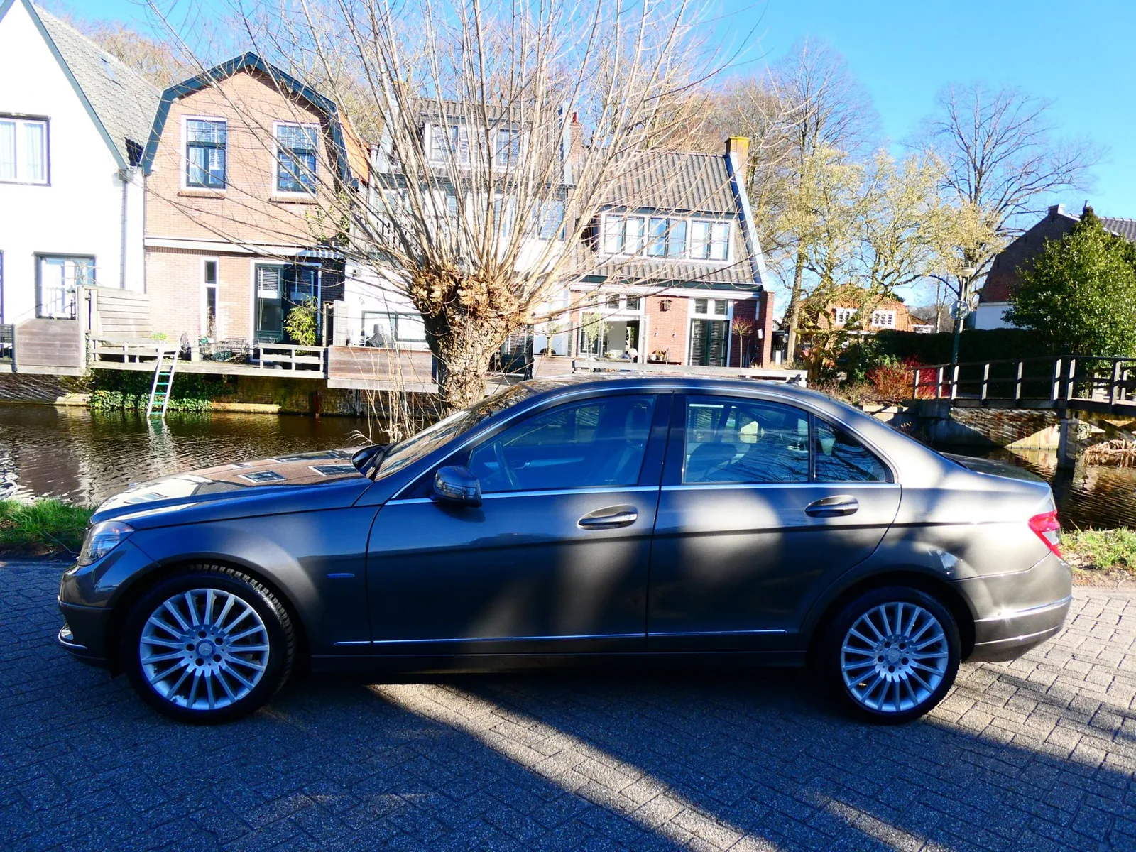 Mercedes-Benz C-Klasse (2010) — foto 1
