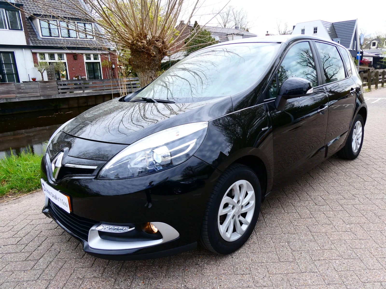 Renault Scénic (2015) — foto 1