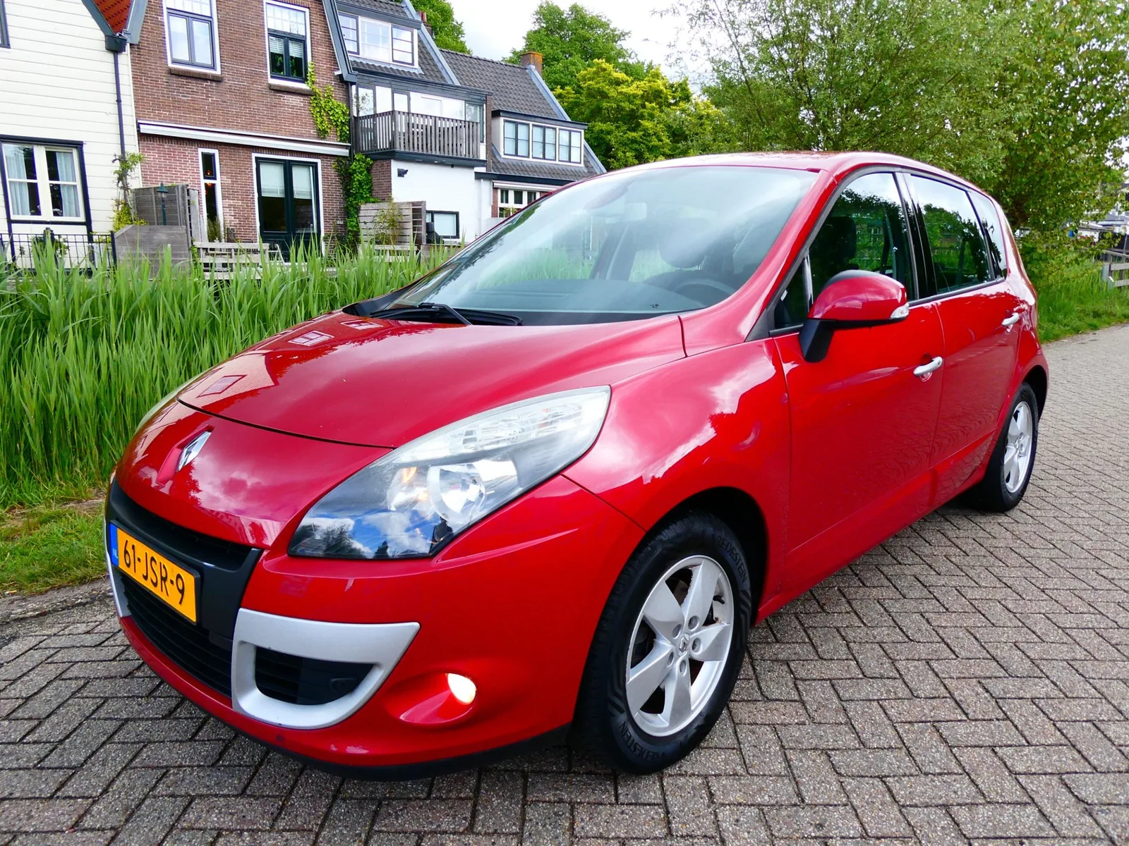 Renault Scénic (2009) — foto 1