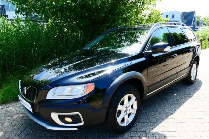 Volvo XC70 (2008)