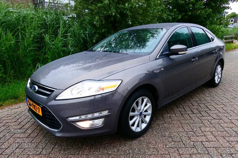 Ford Mondeo (2012)