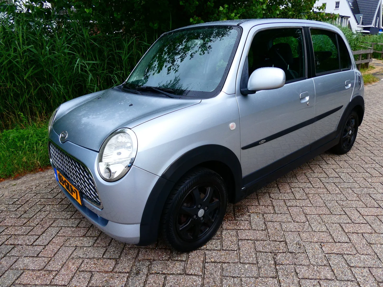 Daihatsu Trevis (2008) — foto 1