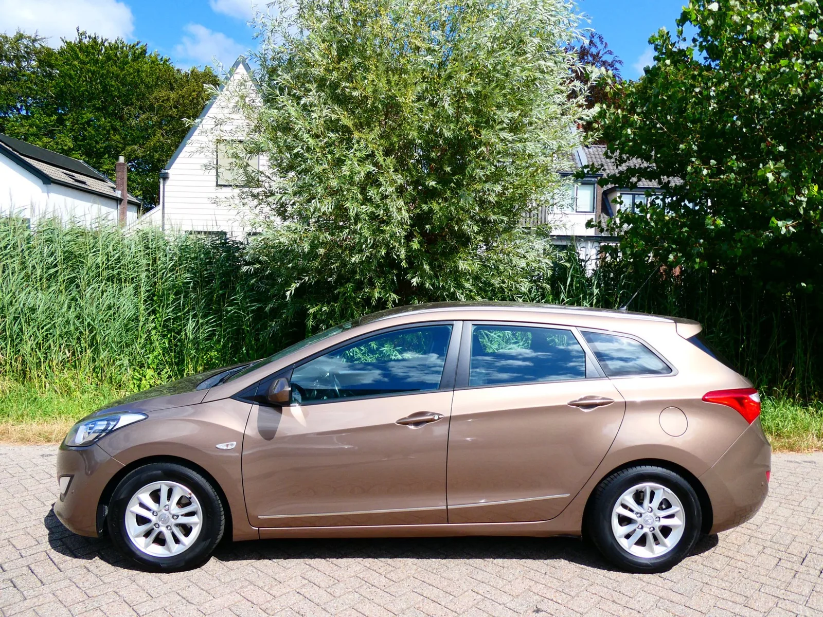 Hyundai i30 (2016) — foto 1