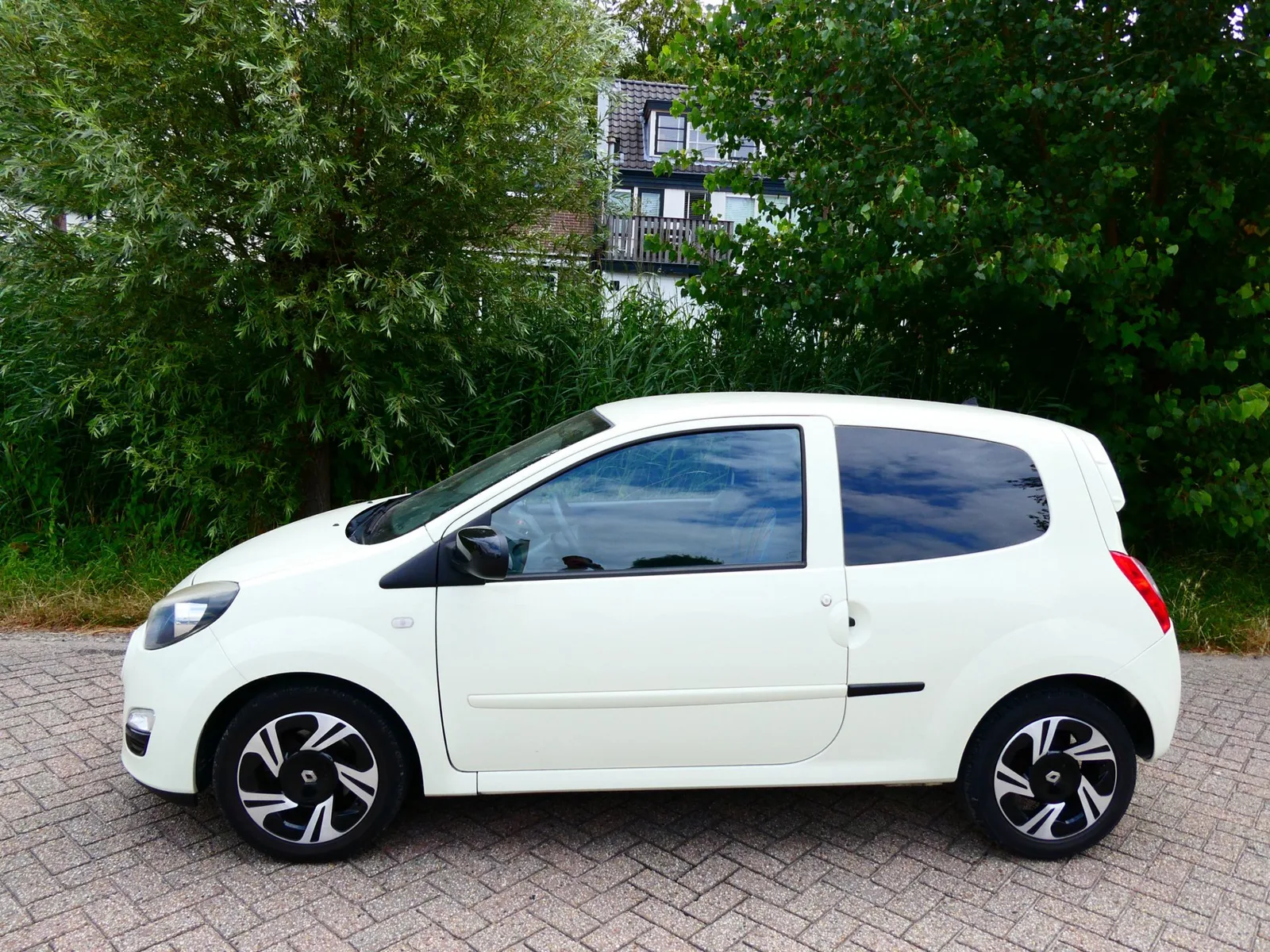 Renault Twingo (2012) — foto 1