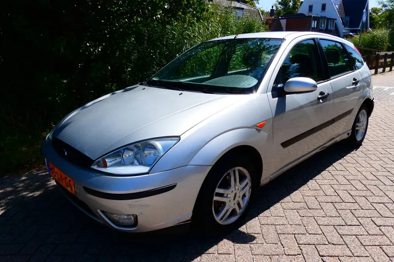 Ford Focus (2003)