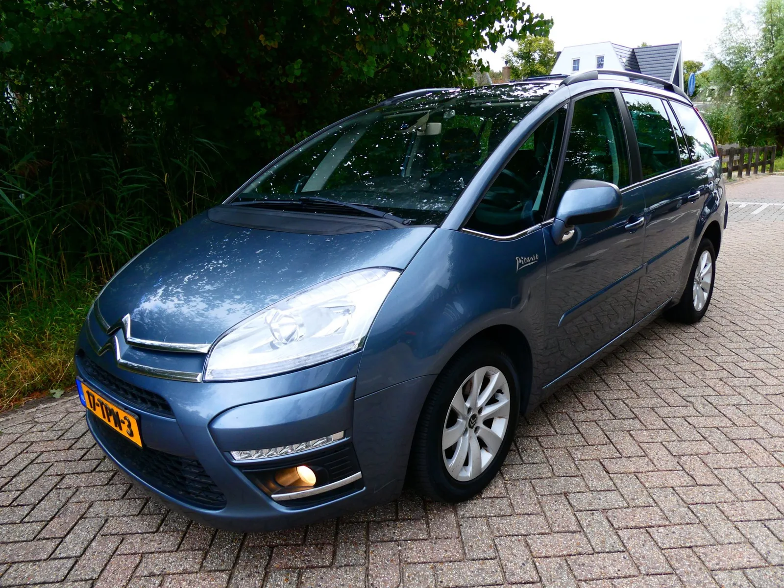 Citroën Grand C4 Picasso (2012) — foto 1