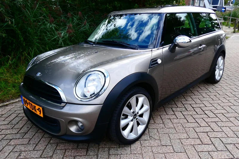 MINI Clubman (2012)