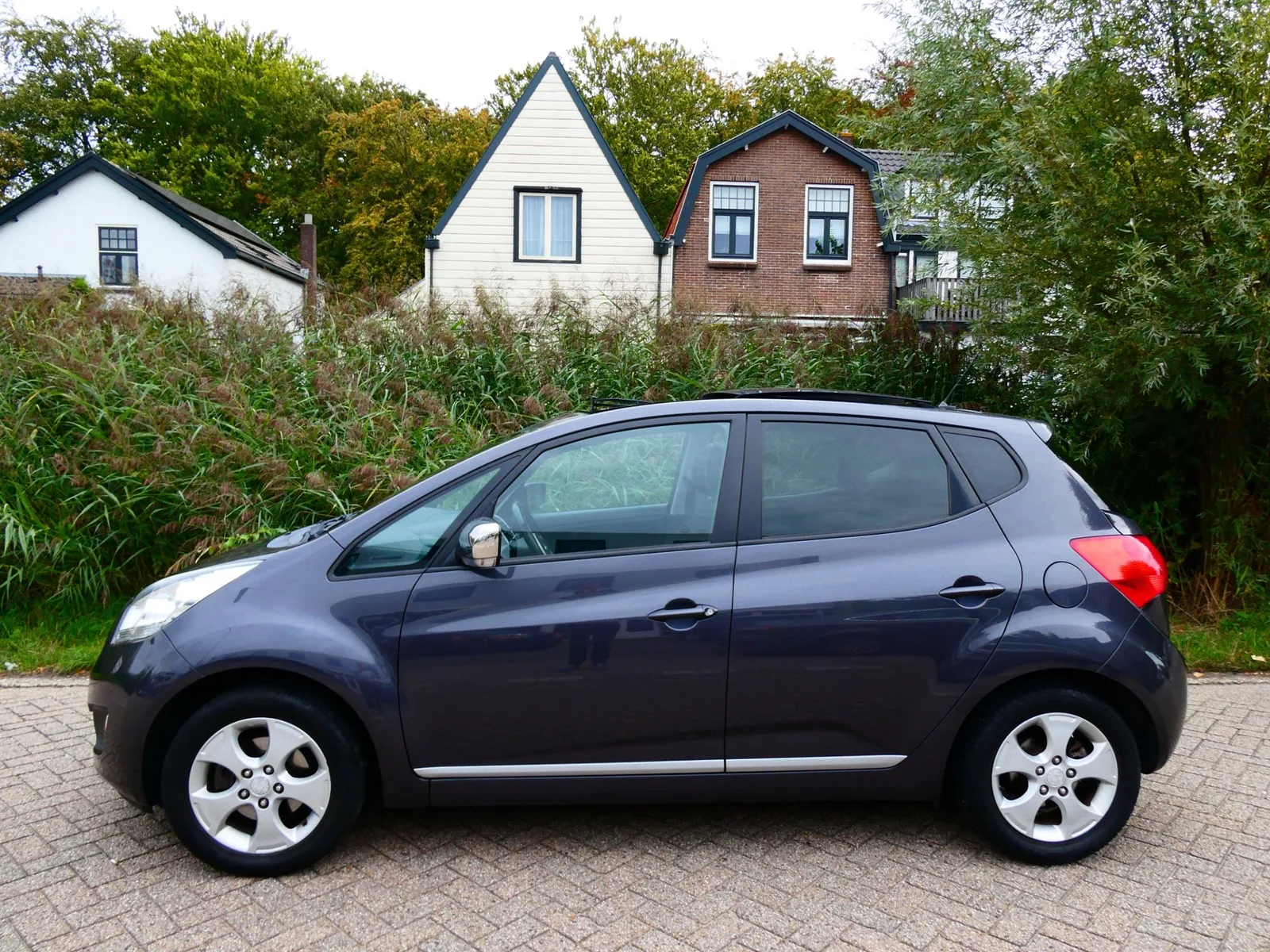 Kia Venga (2015) — foto 1