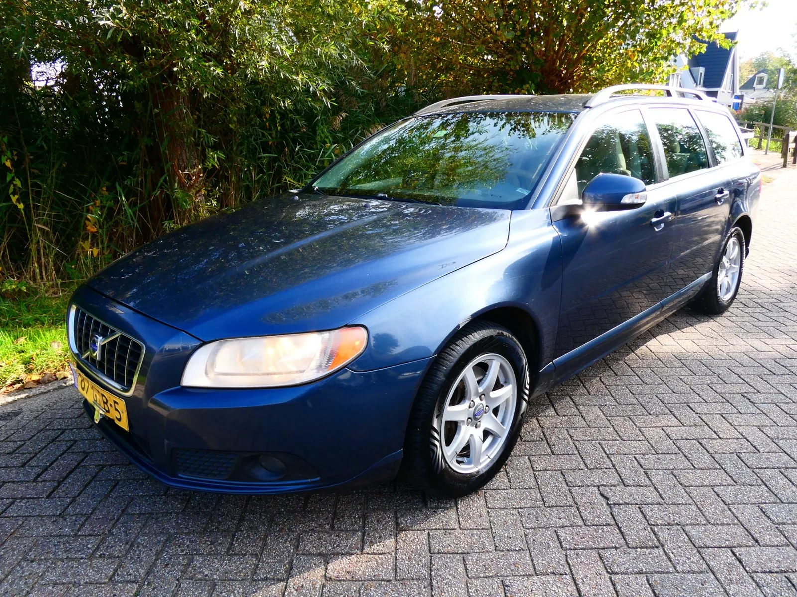 Volvo V70 (2008) — foto 1