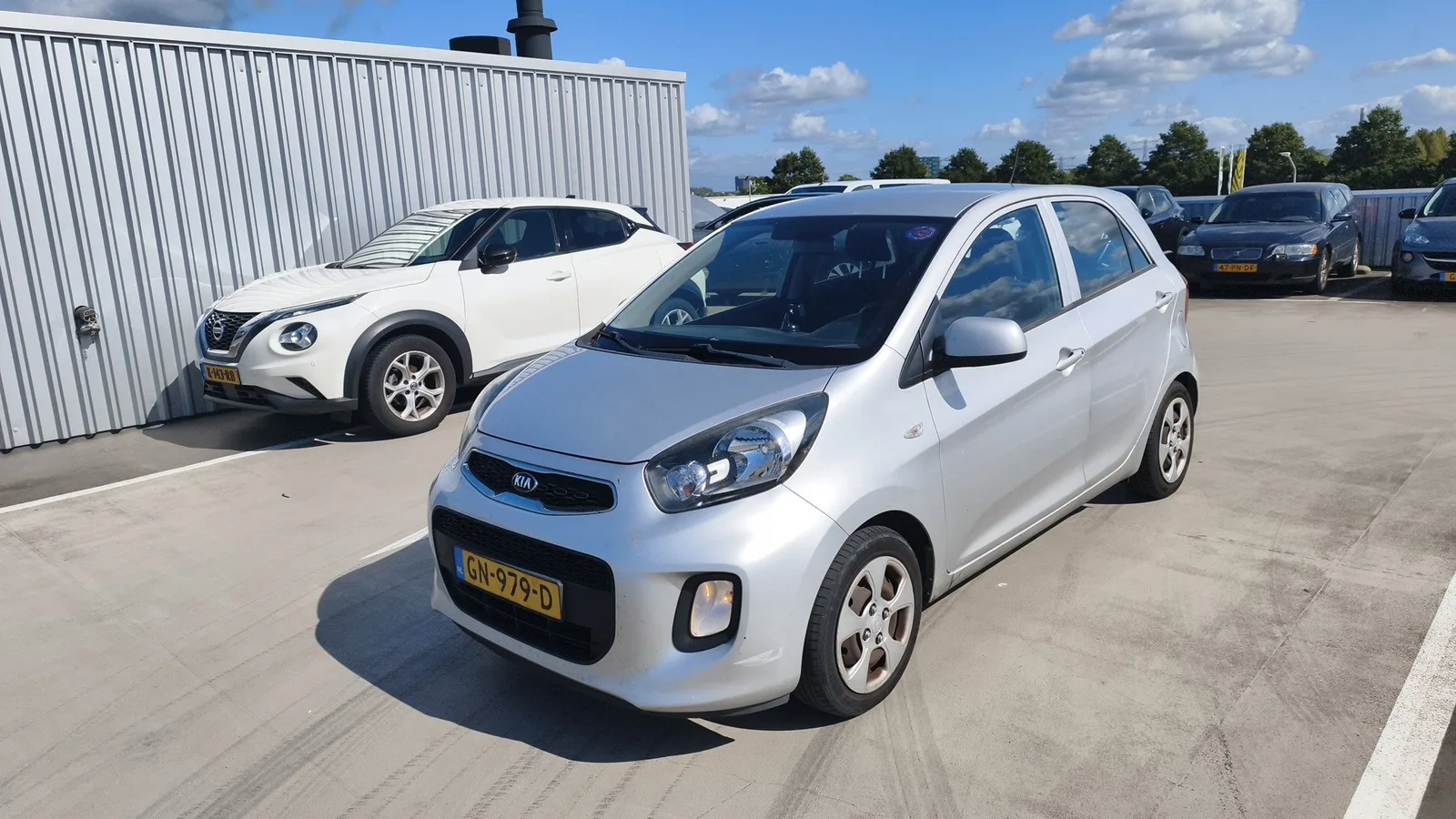 Kia Picanto (2015) — foto 1