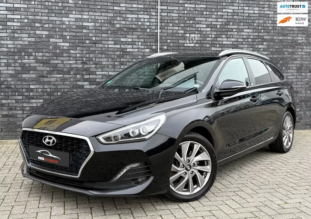 Hyundai i30 (2019) — foto 1