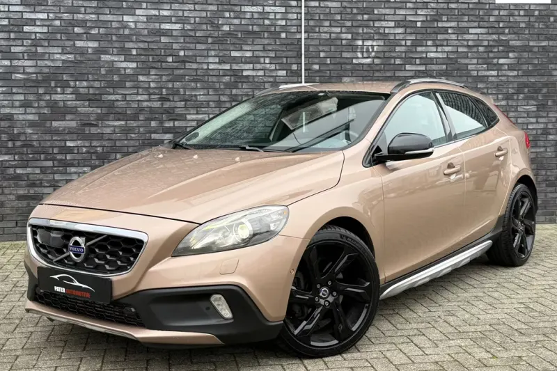Volvo V40 Cross Country (2013)