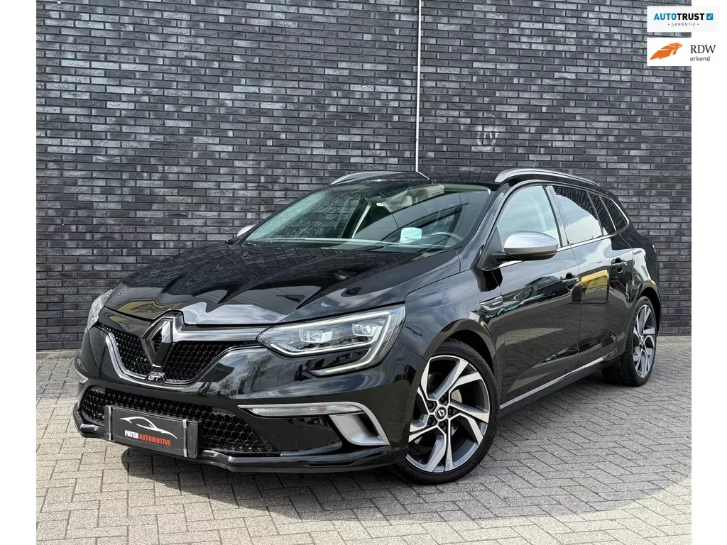 Renault Mégane (2017) — foto 1