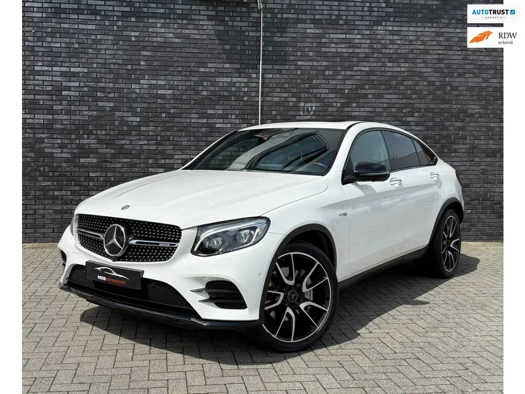 Mercedes-Benz GLC-Klasse Coupé (2017) — foto 1