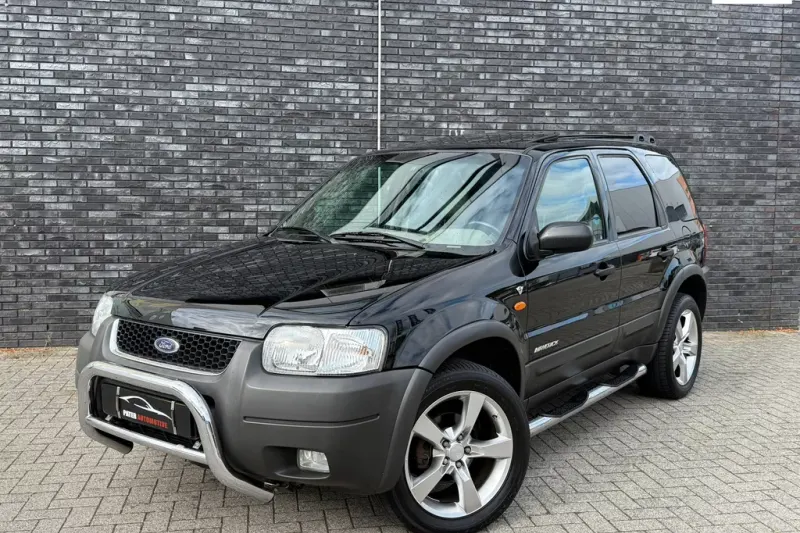 Ford Maverick (2002)