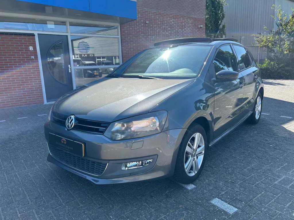 Volkswagen Polo (2012) — foto 1