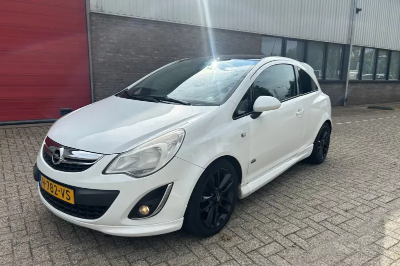 Opel Corsa (2011)