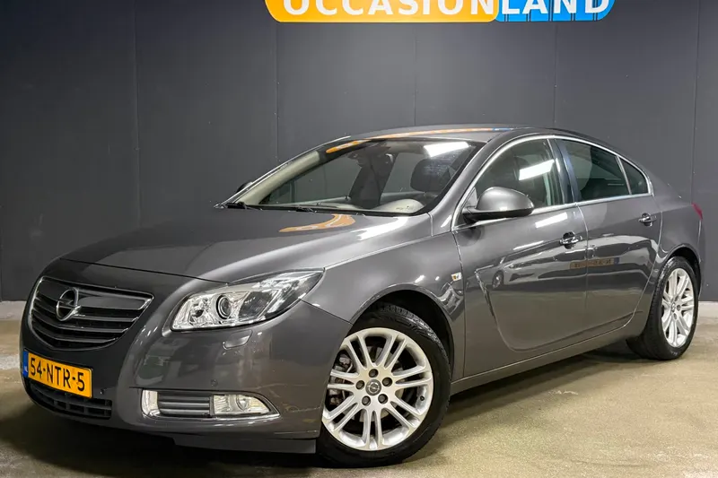 Opel Insignia (2010)