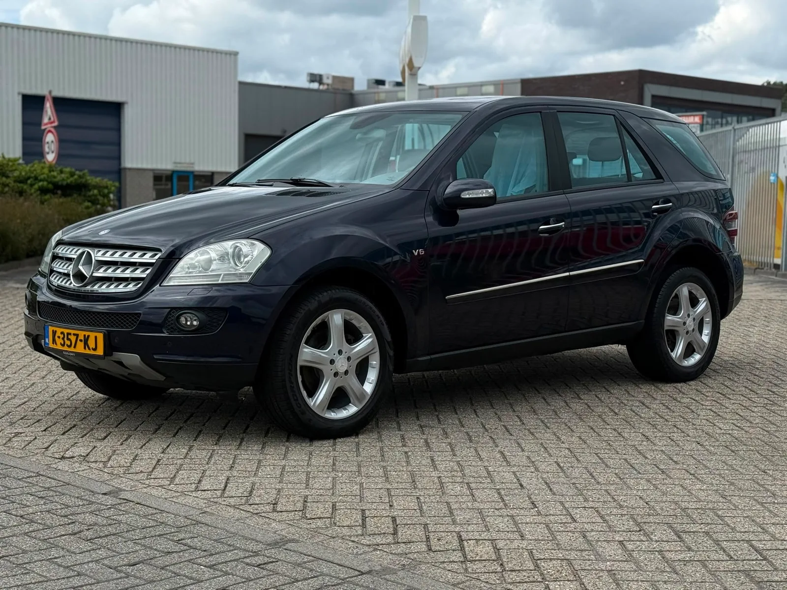 Mercedes-Benz ML-Klasse (2006) — foto 1