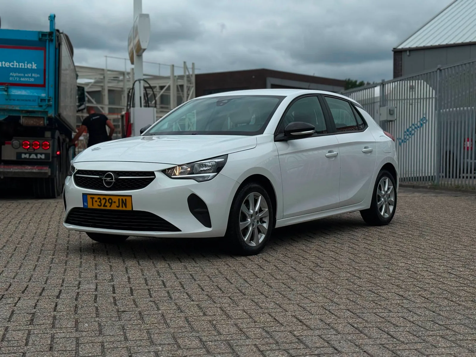 Opel Corsa (2023) — foto 1