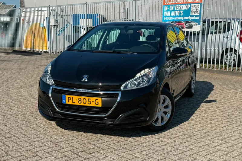 Peugeot 208 (2017)