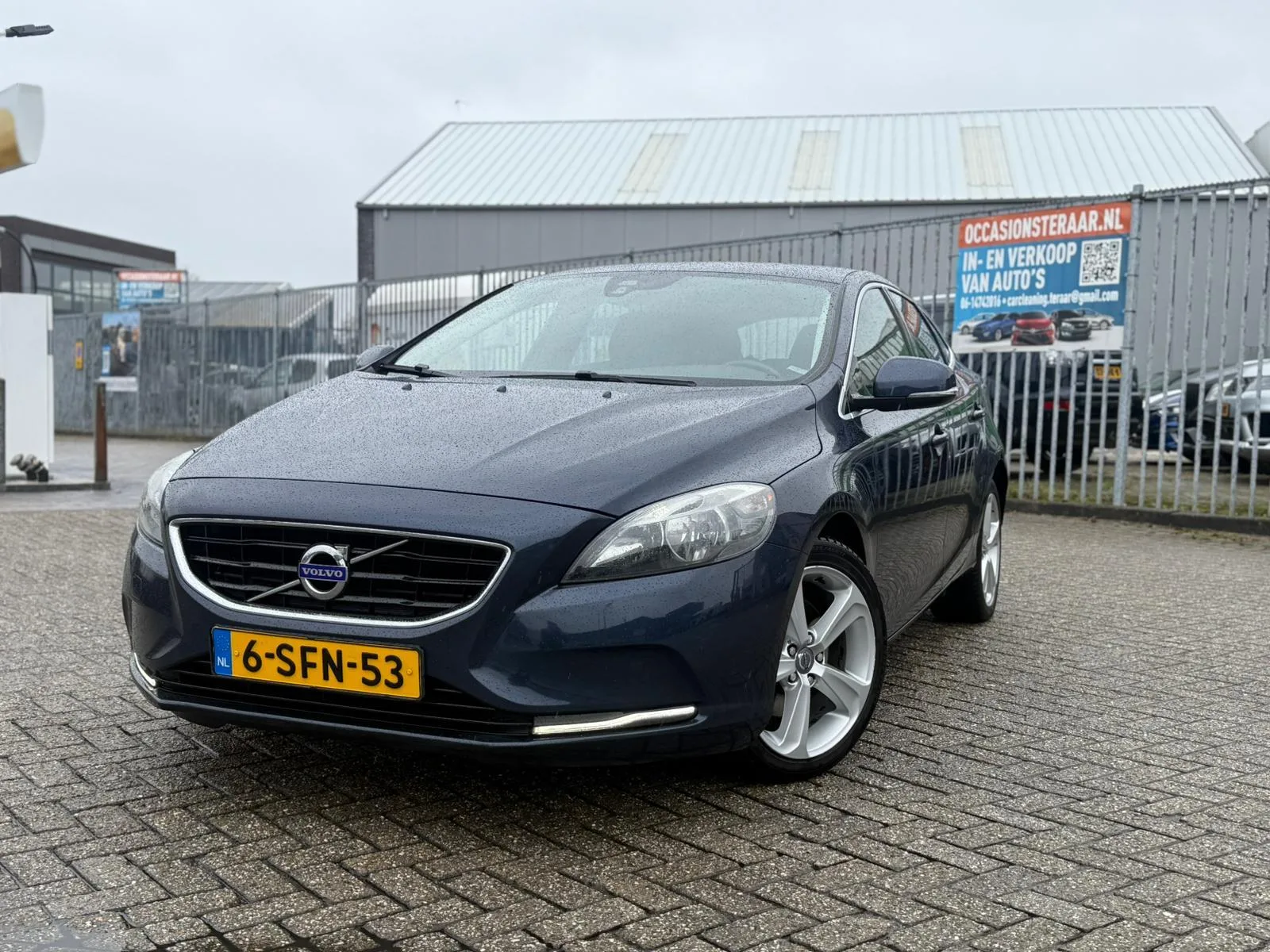 Volvo V40 (2013) — foto 1
