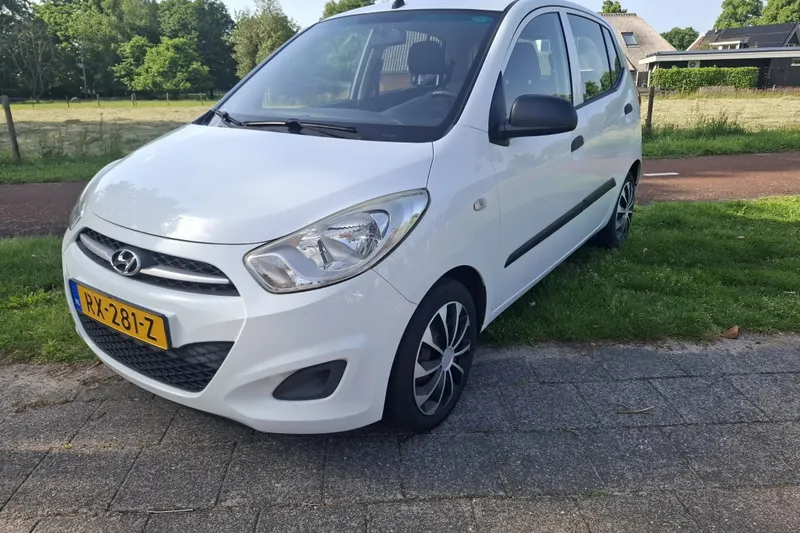 Hyundai i10 (2011)