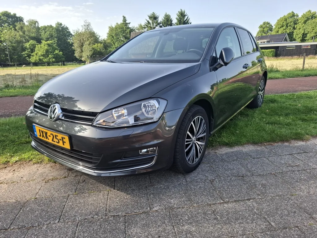 Volkswagen Golf (2016) — foto 1