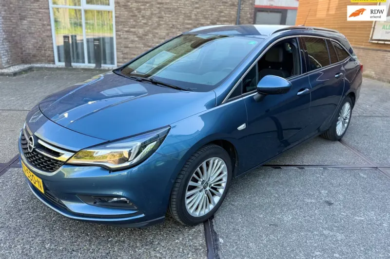Opel Astra (2016)