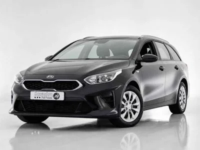Kia Ceed Sportswagon (2021) — foto 1