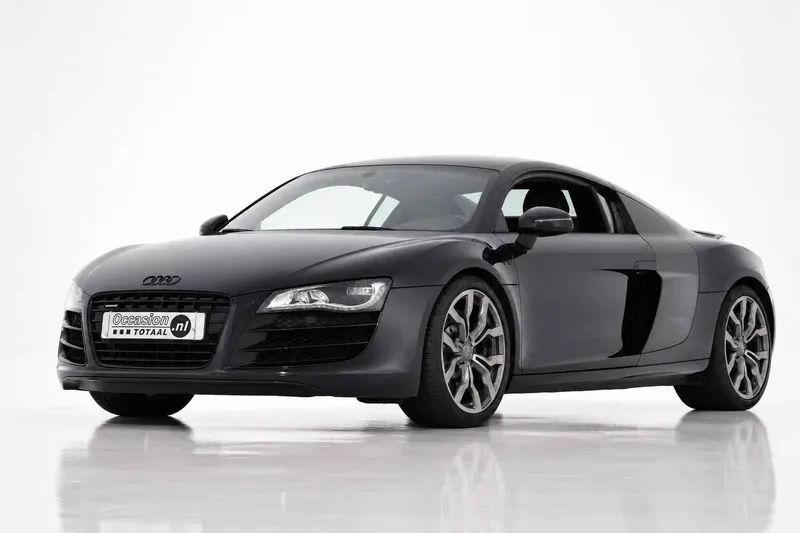 Audi R8 (2011)