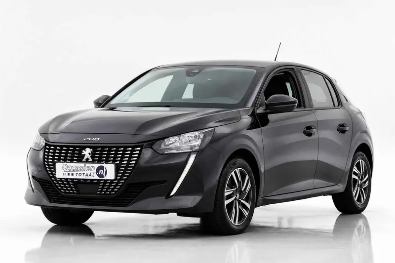 Peugeot 208 (2023)