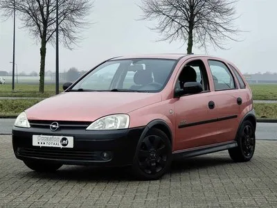 Opel Corsa (2001) — foto 1