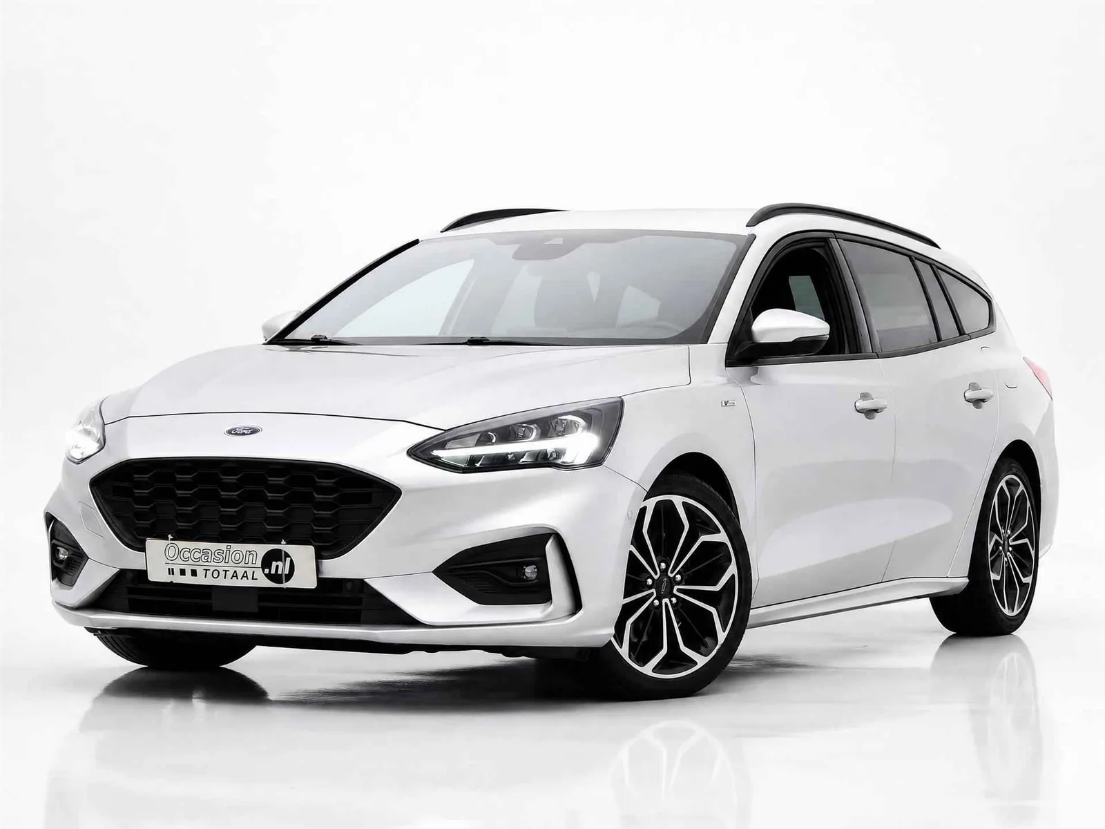 Ford Focus (2019) — foto 1