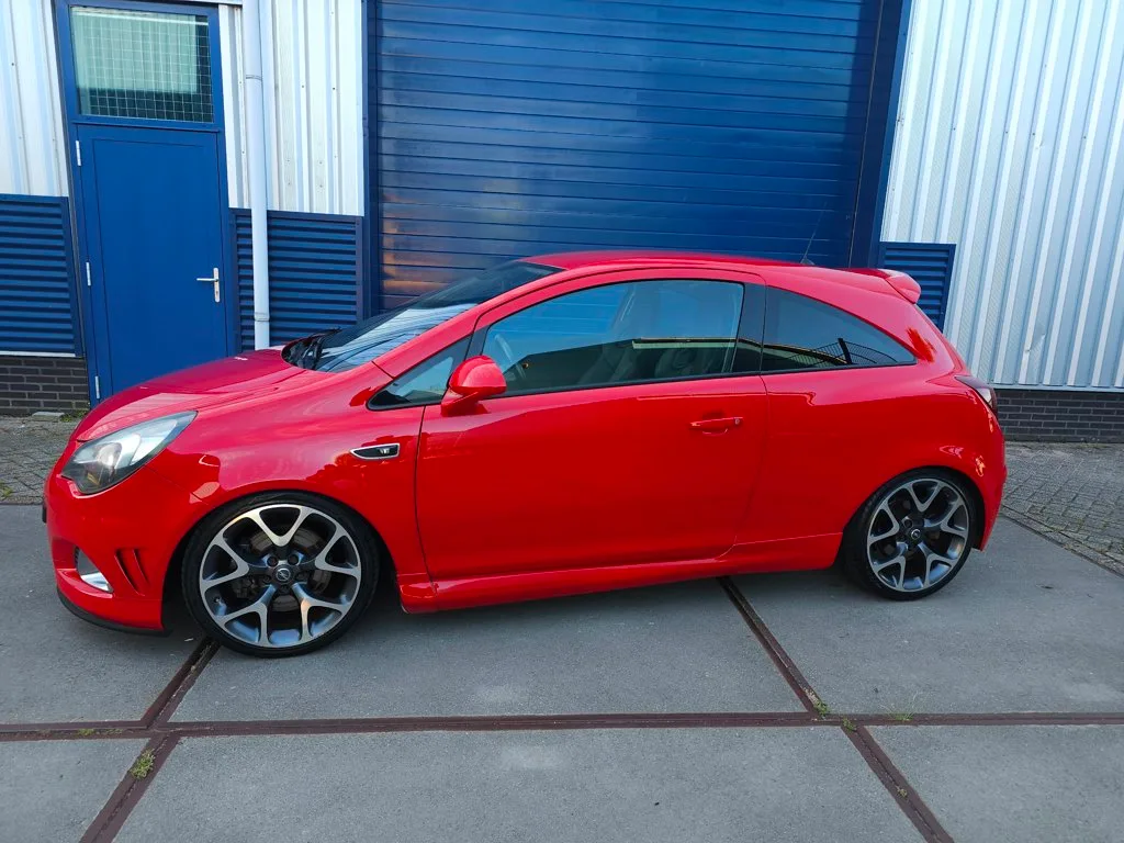 Opel Corsa (2011) — foto 1