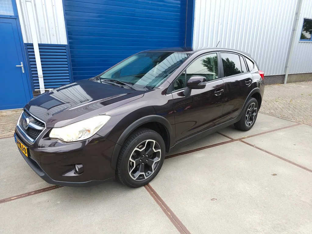 Subaru XV (2012) — foto 1