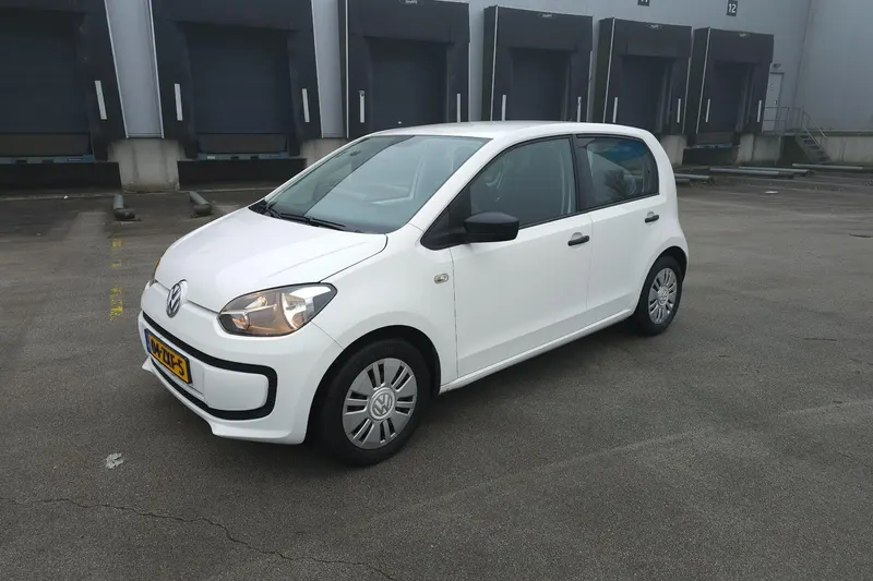 Volkswagen Up! (2013)