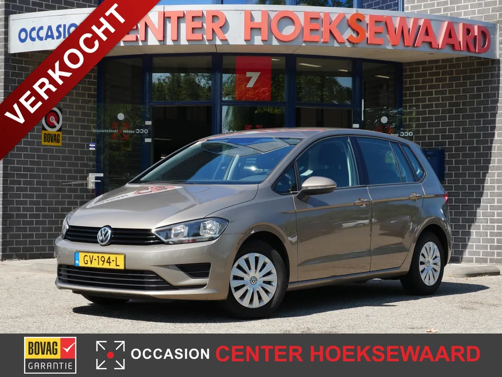 Volkswagen Golf Sportsvan (2015) — foto 1
