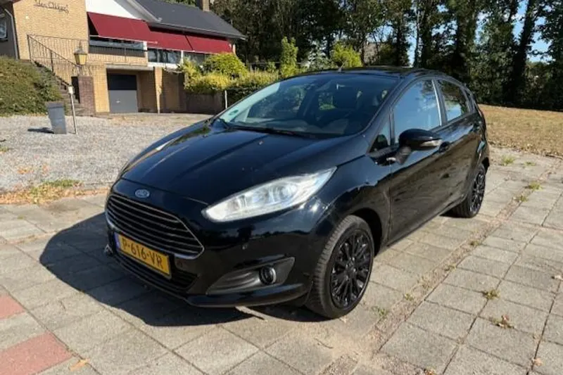 Ford Fiesta (2016)