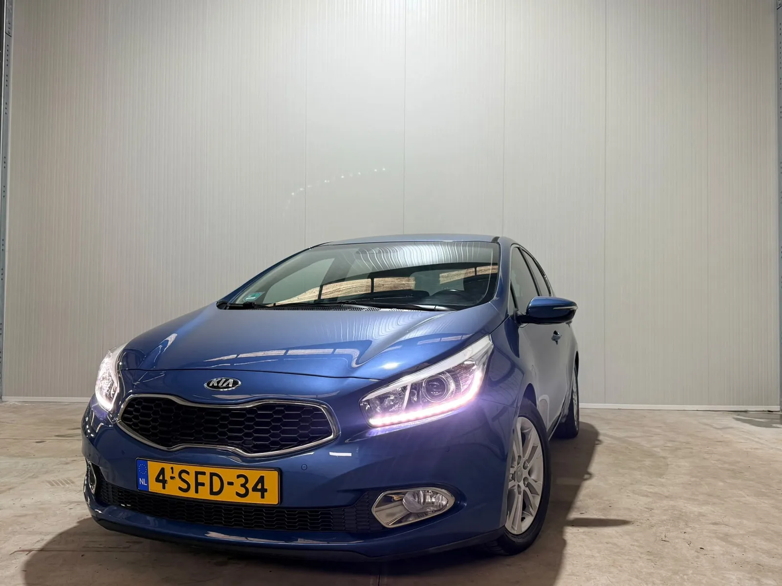 Kia Ceed (2013) — foto 1