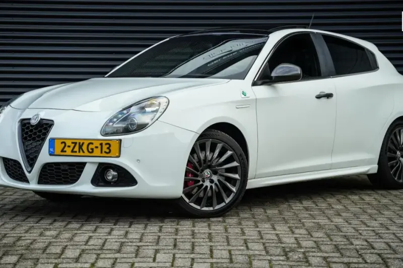 Alfa Romeo Giulietta (2015)