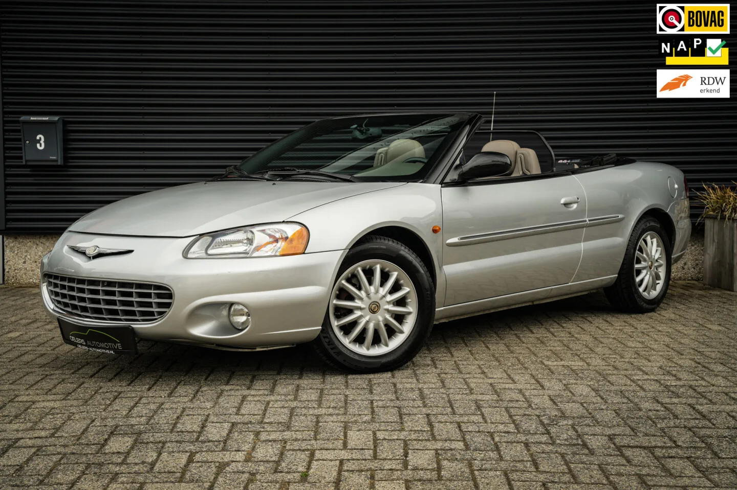 Chrysler Sebring (2004) — foto 1